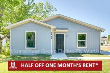 Main picture of 2400 S Barrett Ave