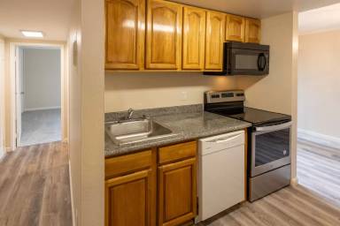 Main picture of 39938 Fremont Blvd