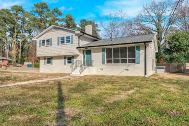 Main picture of 3008 Shaftsbury St