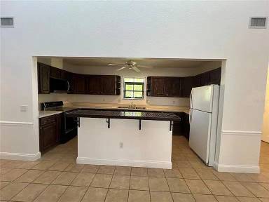 Main picture of 2615 Myrtle Ave