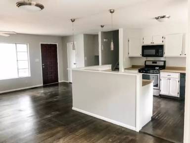 Main picture of 1786 Mackinaw Pl SE