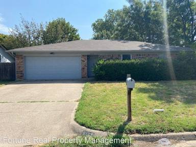 Main picture of 5909 Willow Valley Dr