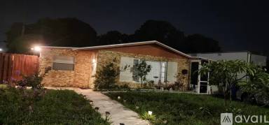 Main picture of 1851 NW 5th Ter