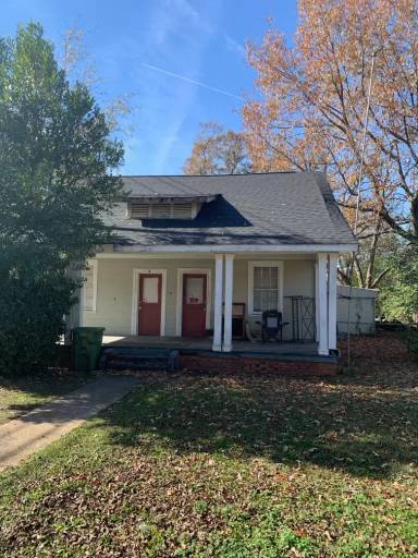 Main picture of 203 2nd St