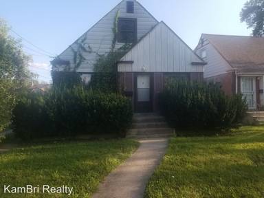 Main picture of 11 167th St