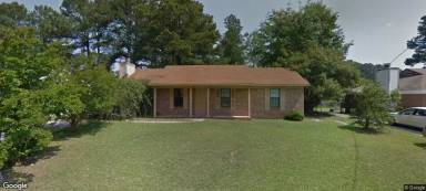 Main picture of 2813 Leawood Ct