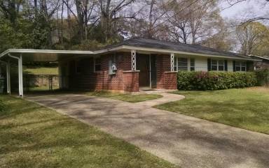 Main picture of 650 Joryne Dr