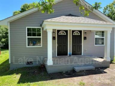 Main picture of 728 E Pine St