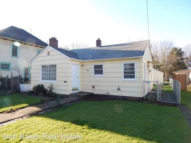 Main picture of 1035 17th St NE