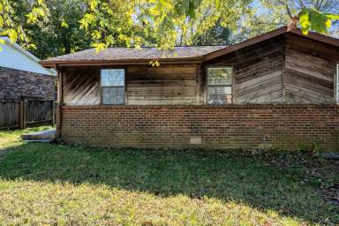 Main picture of 4432 Central Valley Dr