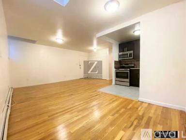 Main picture of 398 Tompkins Ave