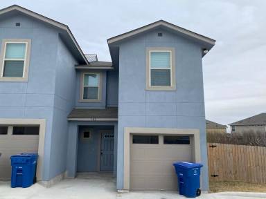 Main picture of 6523 Marcel Way