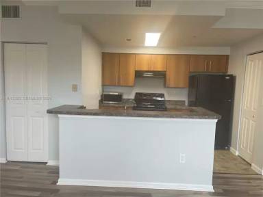 Main picture of 6020 W Sample Rd