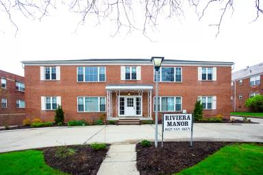 Main picture of Riviera Manor Apartments