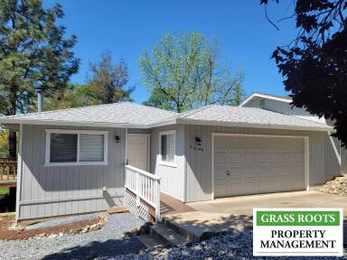 Main picture of 23198 Lone Pine Dr