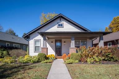 Main picture of 57 Bungalow Way
