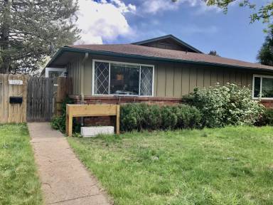 Main picture of 1006 Hillcrest Dr