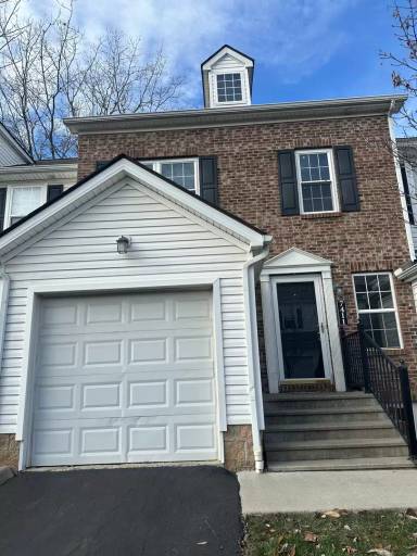 Main picture of 7411 Cayman Ln