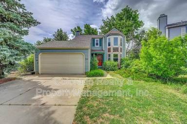 Main picture of 554 W Sycamore St