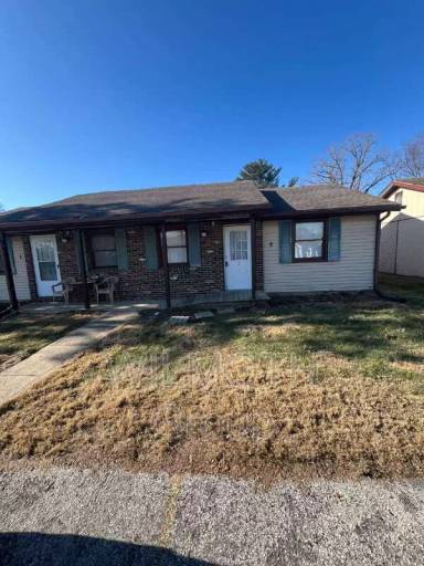 Main picture of Michigan St 1818 - 4