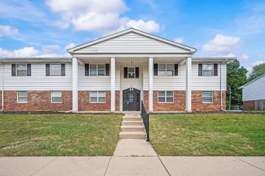 Main picture of 1251 Kinyon St
