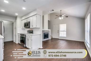 Main picture of 115 Peachtree Ct