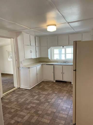 Main picture of 410 S Maple St