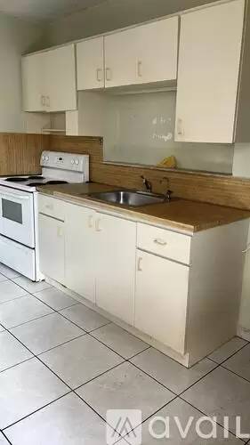 Main picture of 2229 NW 6th St