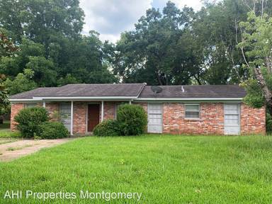 Main picture of 1218 Woodbridge Dr