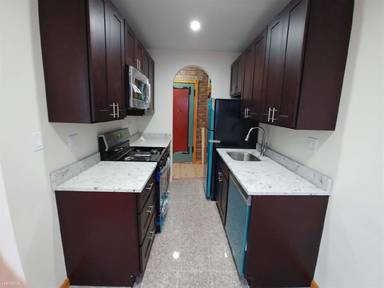 Main picture of 333 86th St
