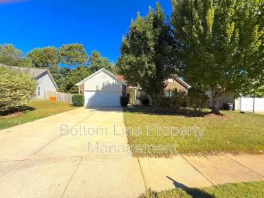 Main picture of 10226 Highland Creek Cir