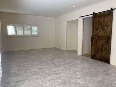 Main picture of 136 Bardsdale Ave