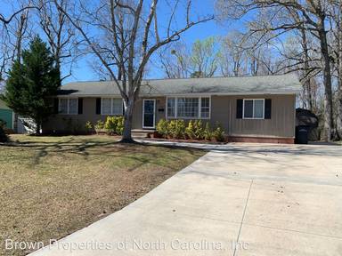 Main picture of 105 Bosco Dr