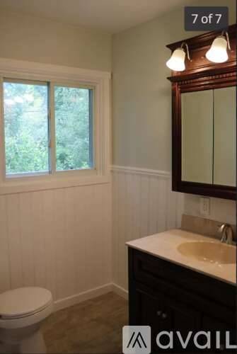 Main picture of 229 Hollybrook Rd