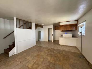 Main picture of 1123 E La Deney Ct