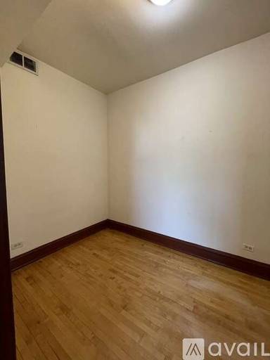 Main picture of 1328 N Campbell Ave