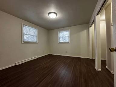 Main picture of 1250 Doblon St
