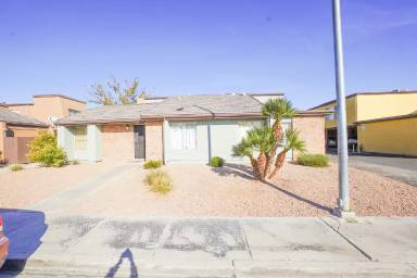 Main picture of 1460 Hialeah Dr