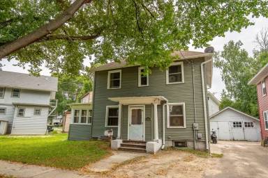 Main picture of 1505 Adams St