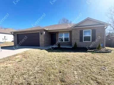 Main picture of 22 Oakland Cir