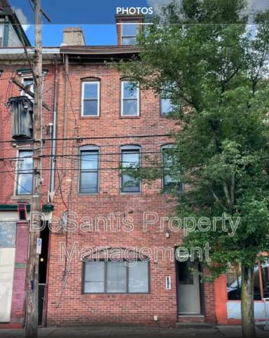 Main picture of 5128 Butler St