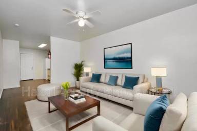 Main picture of 4201 Phlox St