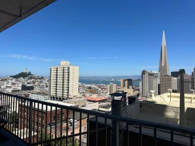 Main picture of 10 Miller Pl
