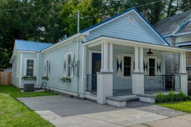Main picture of 808 Walnut St
