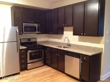 Main picture of 3767 N Pulaski Rd