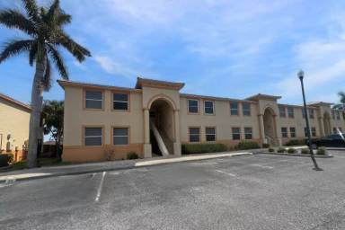 Main picture of 15420 Bellamar Cir