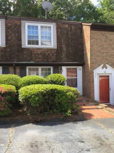 Main picture of 921 Nottingham Dr