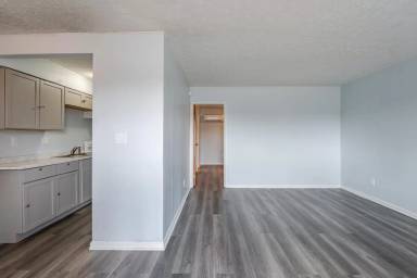 Main picture of 209 North Woodland Drive - 2