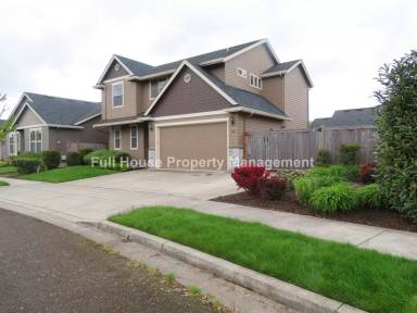 Main picture of 939 Riverstone Ln