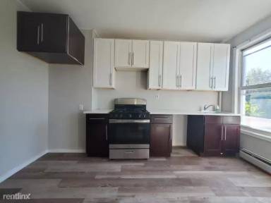 Main picture of 127 Winfield Ave